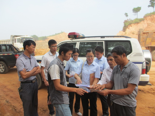 �а취�����ں�ʵ����