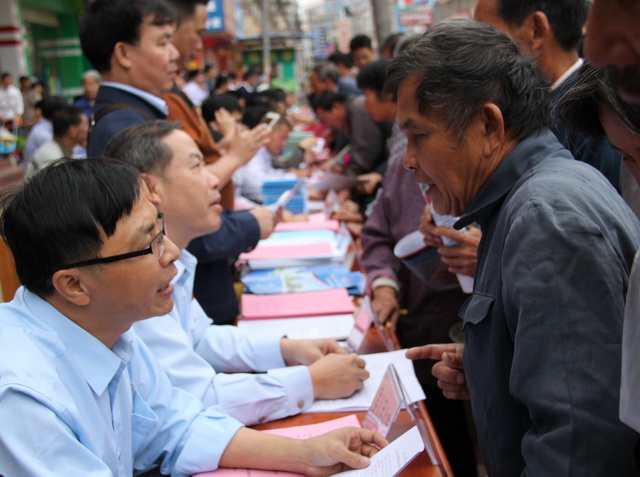 �ͼ������鳤���ڽӷ�